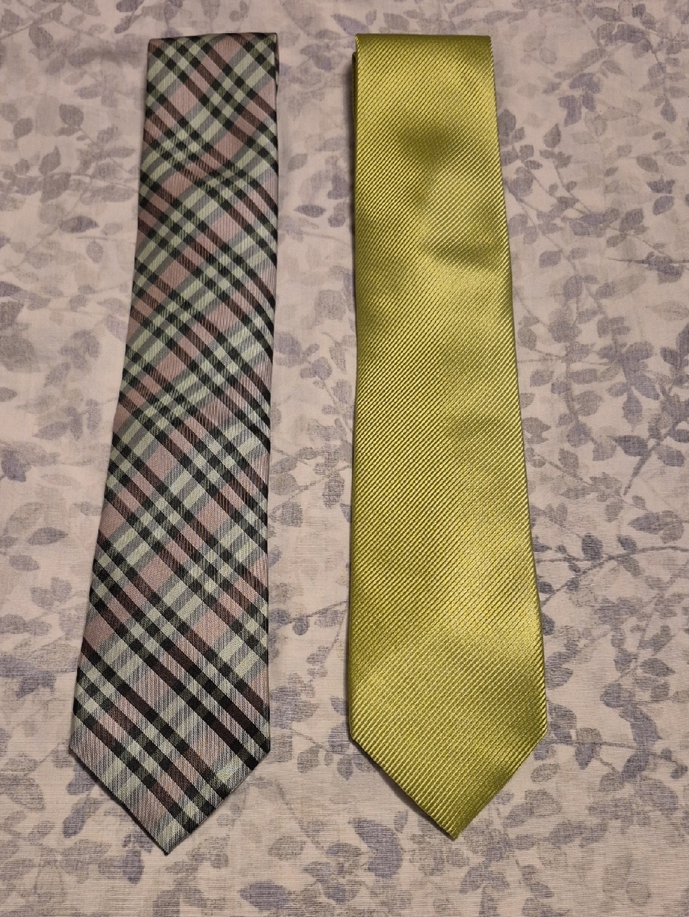 Geoffrey Beene Men's Plaid Pink & Mint Tie and Solid Lime Green Tie